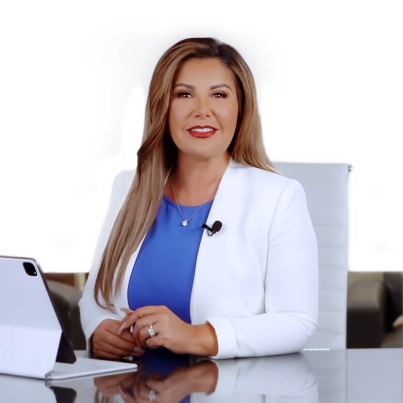 Adriana Gallardo, fundadora de Adriana's Immigration Services Adriana Gallardo, fundadora de Adriana's Immigration Services